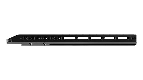 Mejora tu LSS GEN3 Chassis con el Forend LSS GEN3 Competition de 17"; incluye riel ARCA, ranuras M-LOK y compatibilidad con accesorios ACC Control.